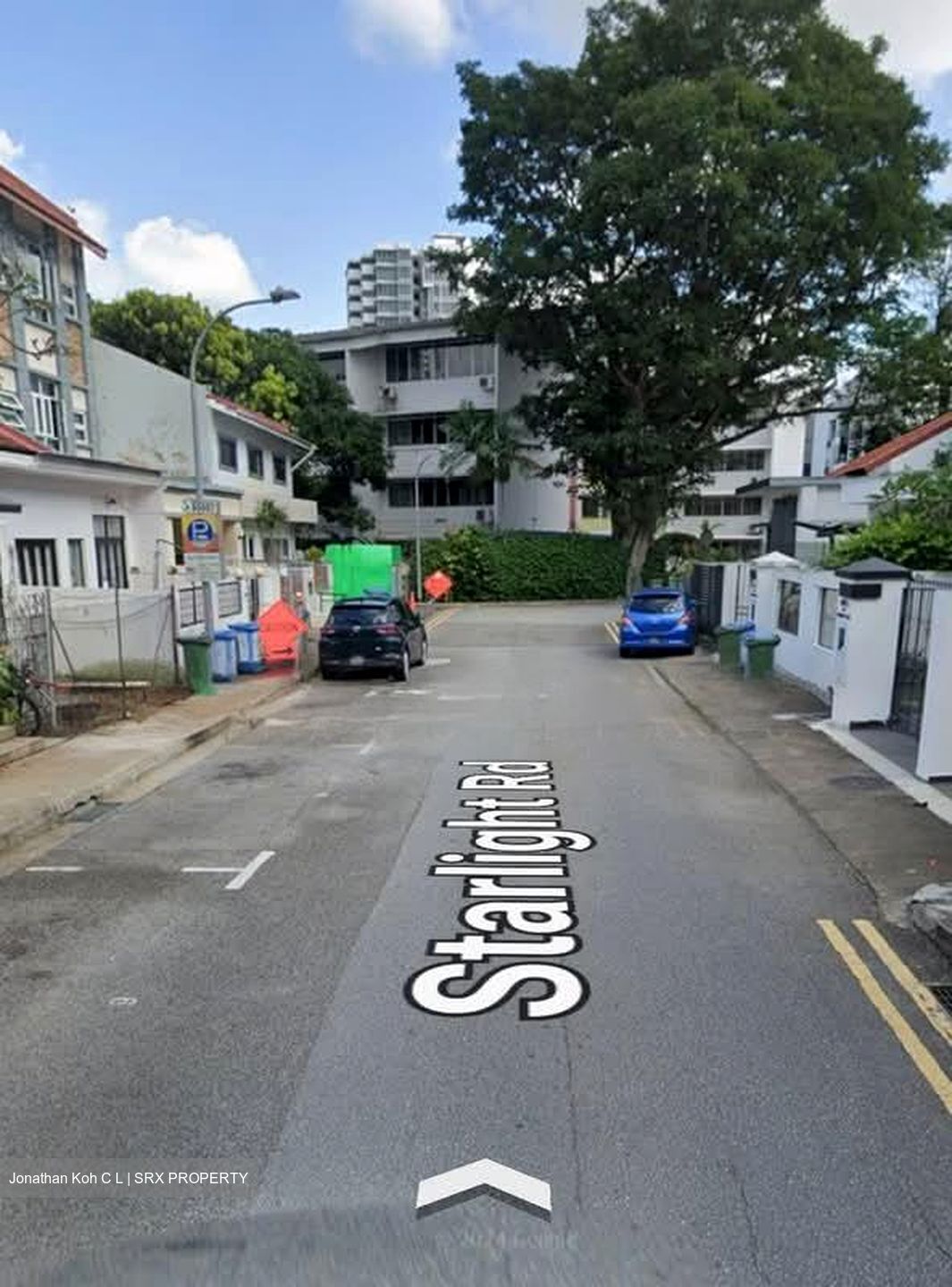 Starlight Road (D8), Terrace #602861821